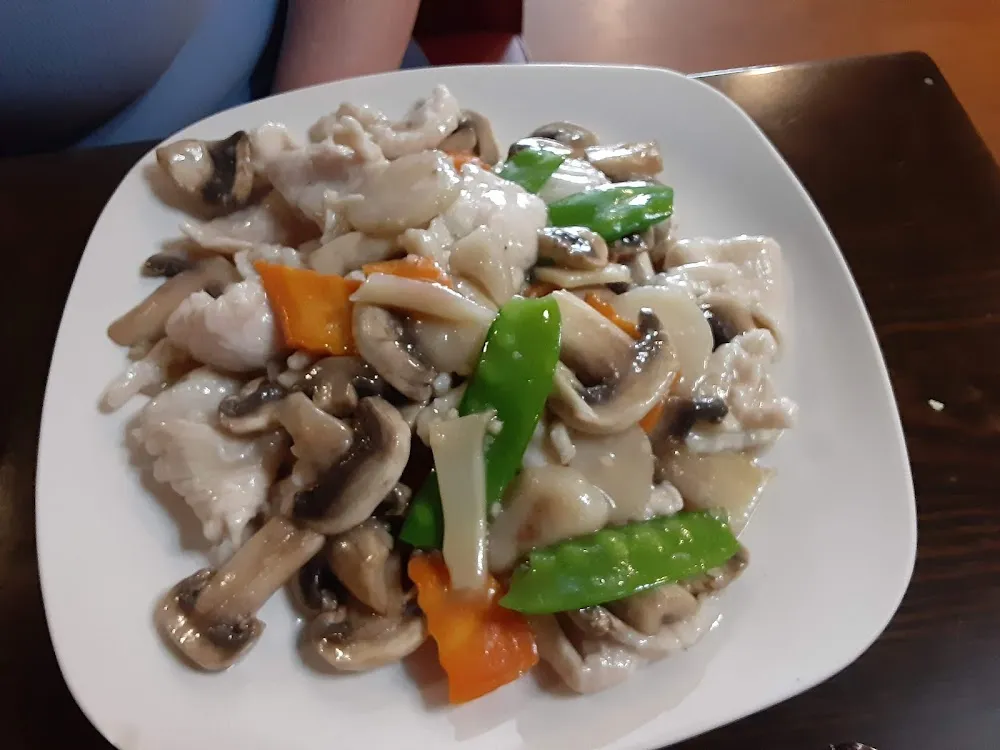 Moo Goo Gai Pan