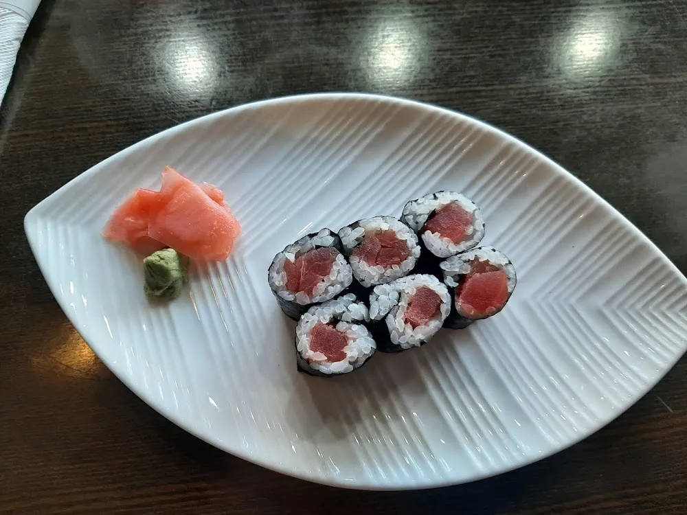 Raw Tuna Roll